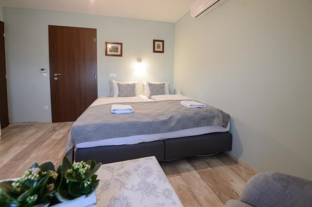 Illaberek Panzio Hotel Eger Ngoại thất bức ảnh